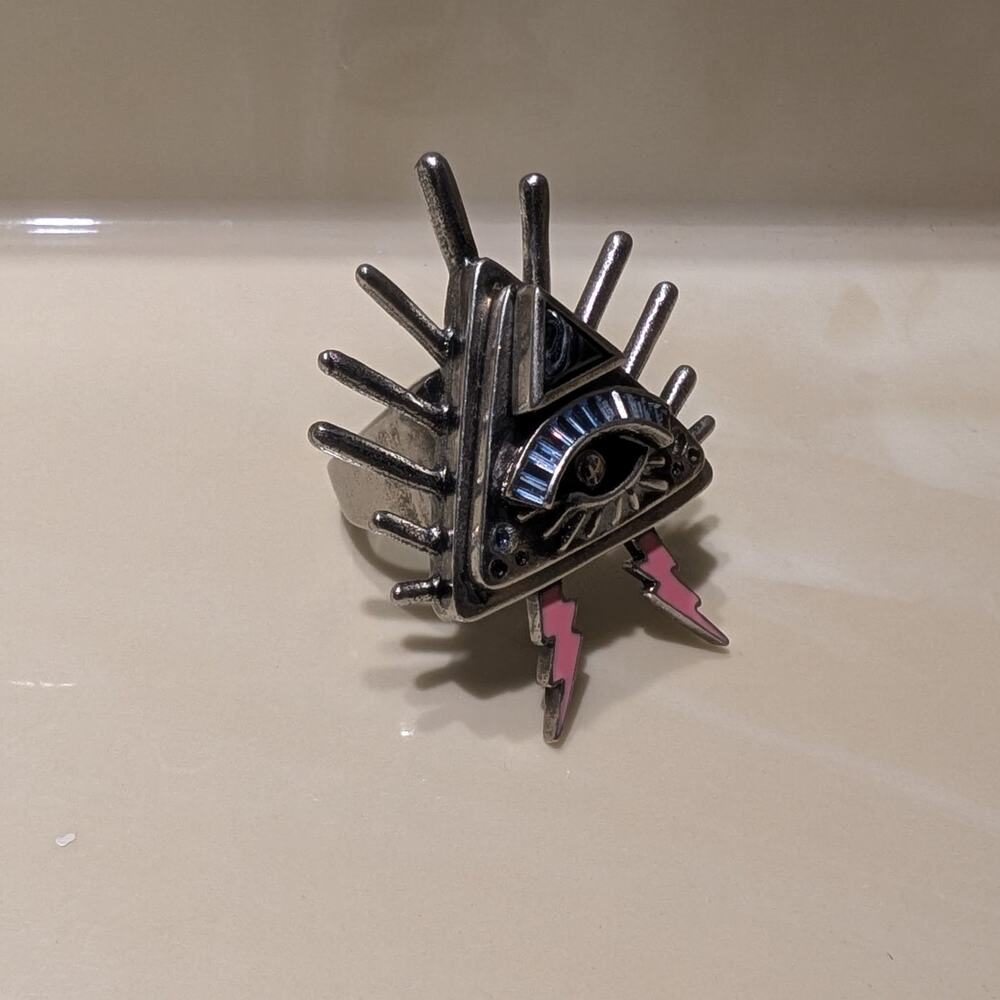 COACH - Rare Pyramid Eye Ring 7.5 - Picture 5 of 11